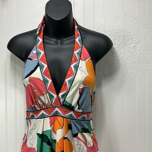 BCBGMAXAZARIA Halter dress - Picture 2 of 5